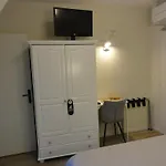 Des Voyageurs Hotel
